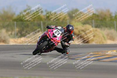 media/Nov-05-2022-SoCal Trackdays (Sat) [[f8d9b725ab]]/Turn 2 (1120am)/